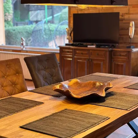 Boyana & Relax With Hot Jacuzzi And Sauna By Bookvillabg