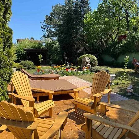 Boyana & Relax With Hot Jacuzzi And Sauna By Bookvillabg