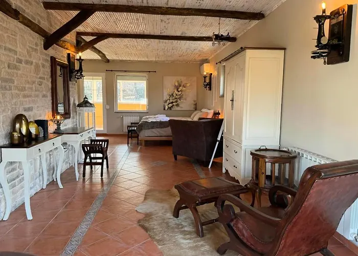 Boyana & Relax With Hot Jacuzzi And Sauna By Bookvillabg