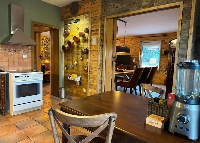 Boyana & Relax With Hot Jacuzzi And Sauna By Bookvillabg