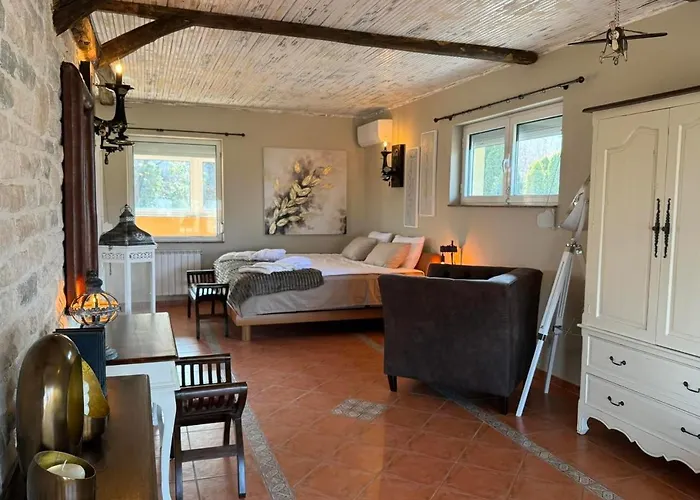 Boyana & Relax With Hot Jacuzzi And Sauna By Bookvillabg * Sofia