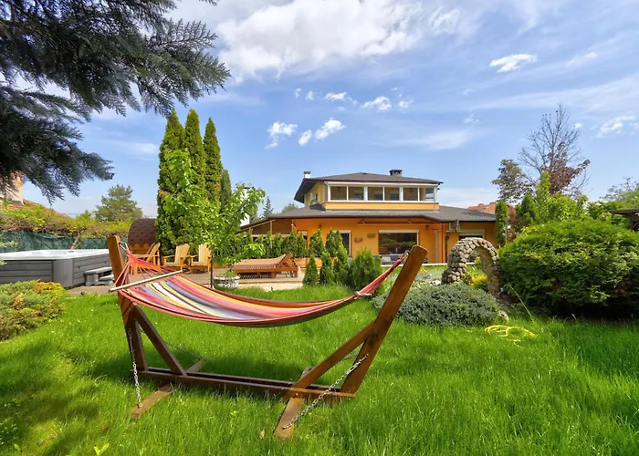 Boyana & Relax With Hot Jacuzzi And Sauna By Bookvillabg Villa