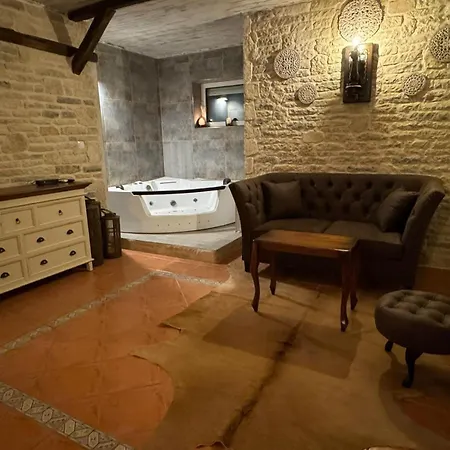 Boyana & Relax With Hot Jacuzzi And Sauna By Bookvillabg Vilă Sofia