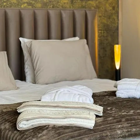 Boyana & Relax With Hot Jacuzzi And Sauna By Bookvillabg Vilă Sofia