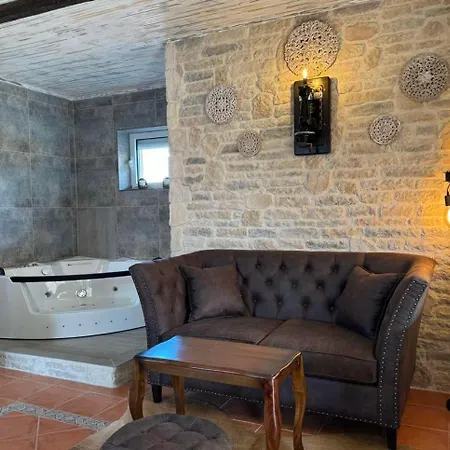 Boyana & Relax With Hot Jacuzzi And Sauna By Bookvillabg Vilă *
